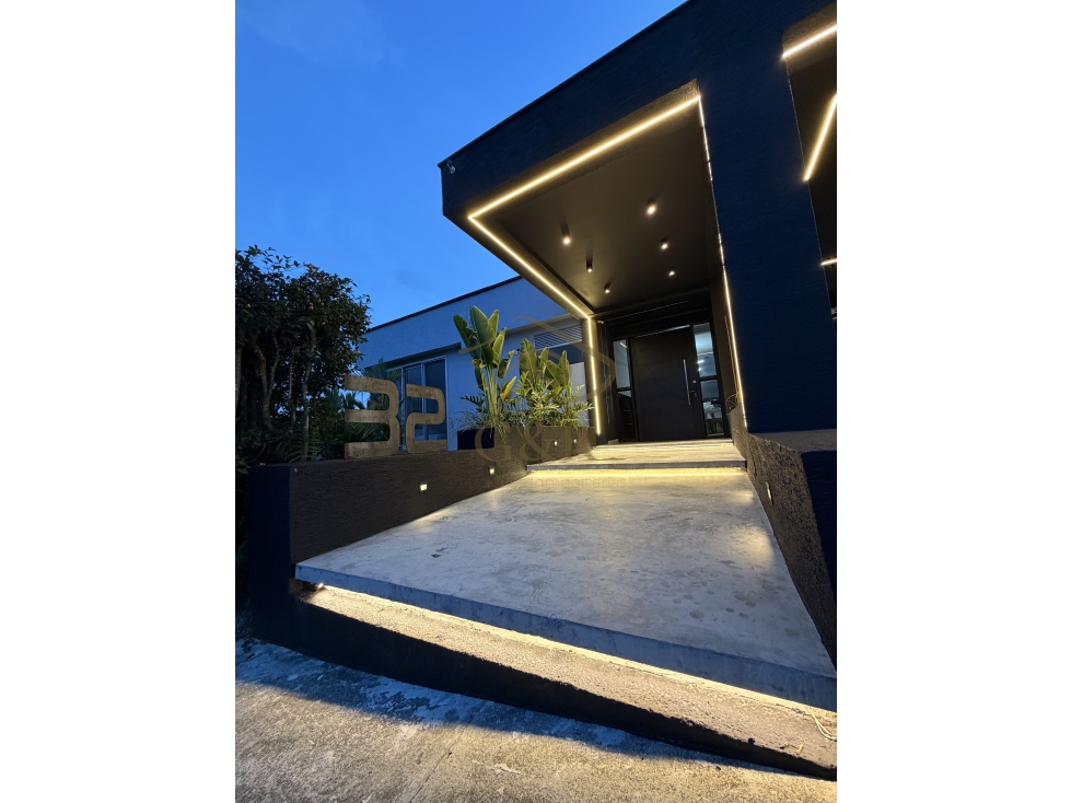 Casa Campestre En Venta / Via Armenia al Caimo /320 metros construidos — foto 3