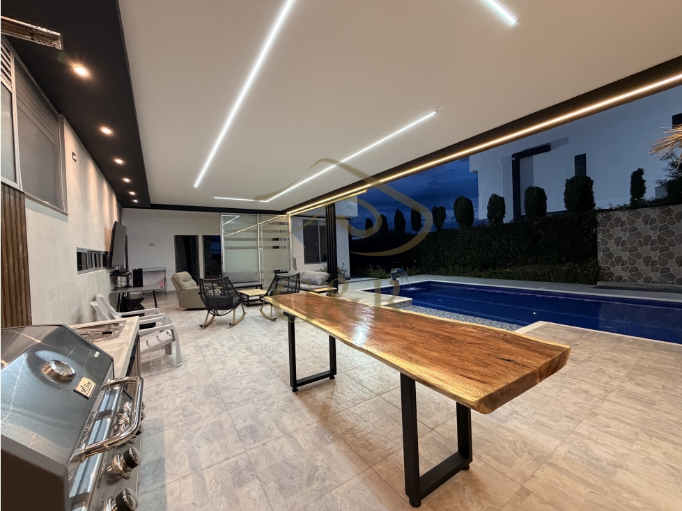 Casa Campestre En Venta / Via Armenia al Caimo /320 metros construidos — foto 5