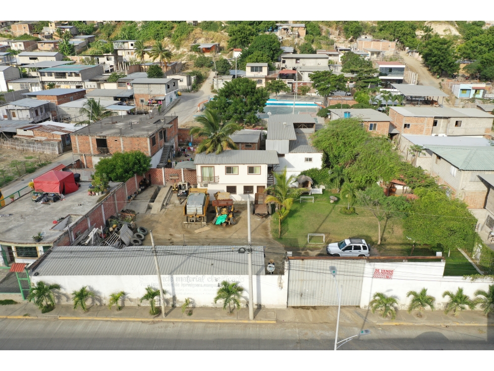 Terreno en venta en Abdón Calderón - 1