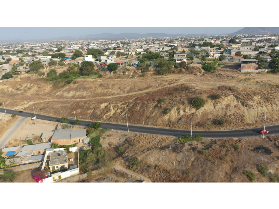Terreno en venta vía Circunvalación Manta - 2