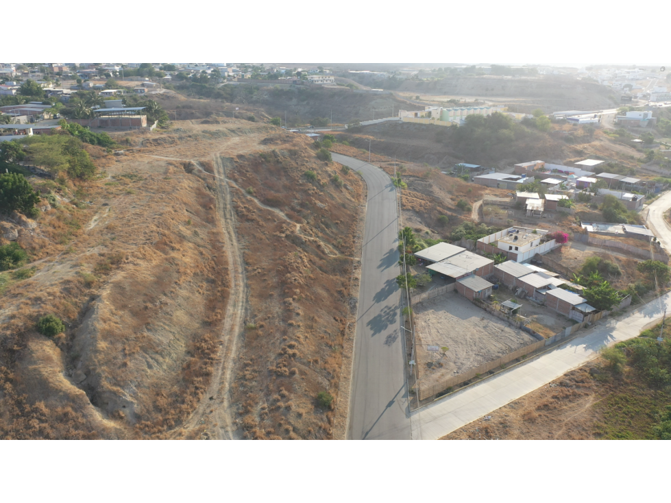 Terreno en venta vía Circunvalación Manta - 6