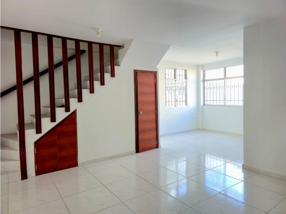 Casa amplia en venta atrás del Coral-Manta 6 habitaciones — foto 5