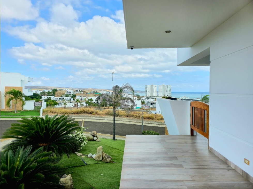 Se vende Casa premium Ciudad del mar con vista al océano — foto 3