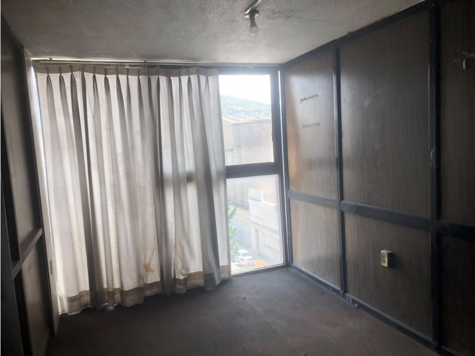 RENTA DE OFICINAS Y ESPACIOS COMERCIALES EN AV. JUAREZ PACHUCA, HGO - 5