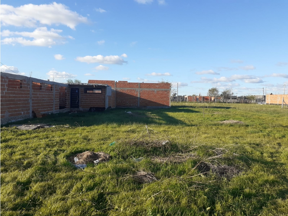 Lote en venta en Los hornos 153 y 76 - 1