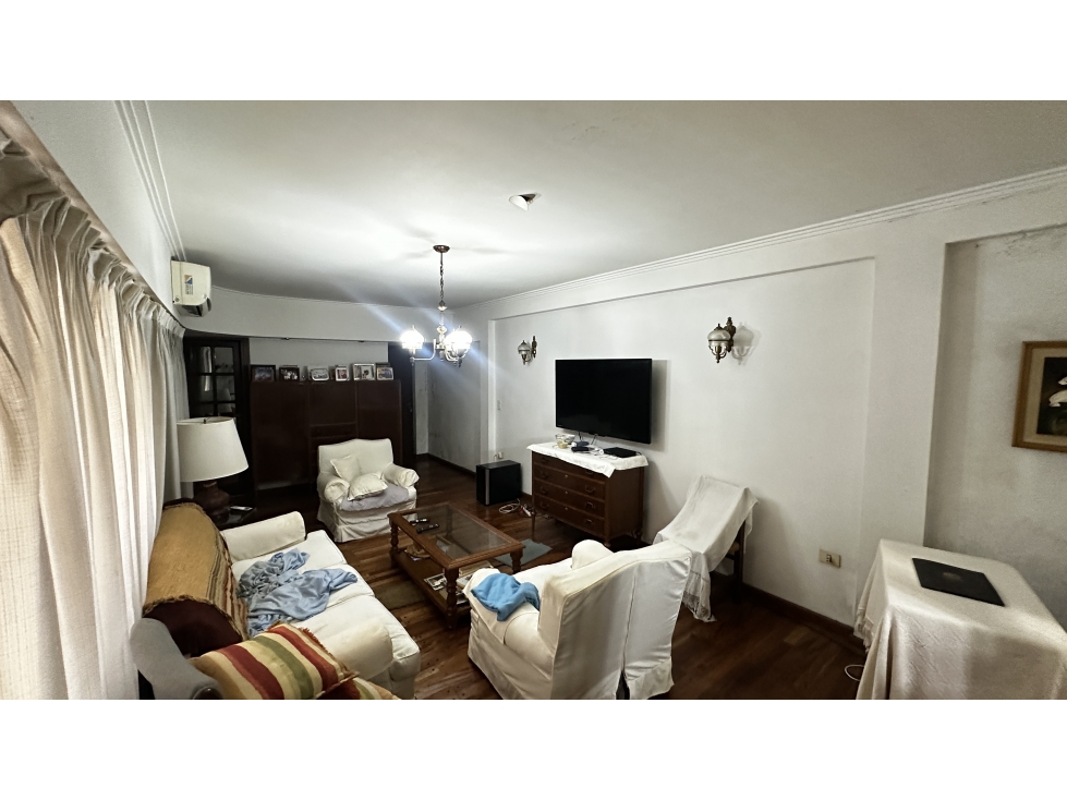 DEPARTAMENTO VENTA 4 DORMITORIOS, LA PLATA CON BALCON — foto 4