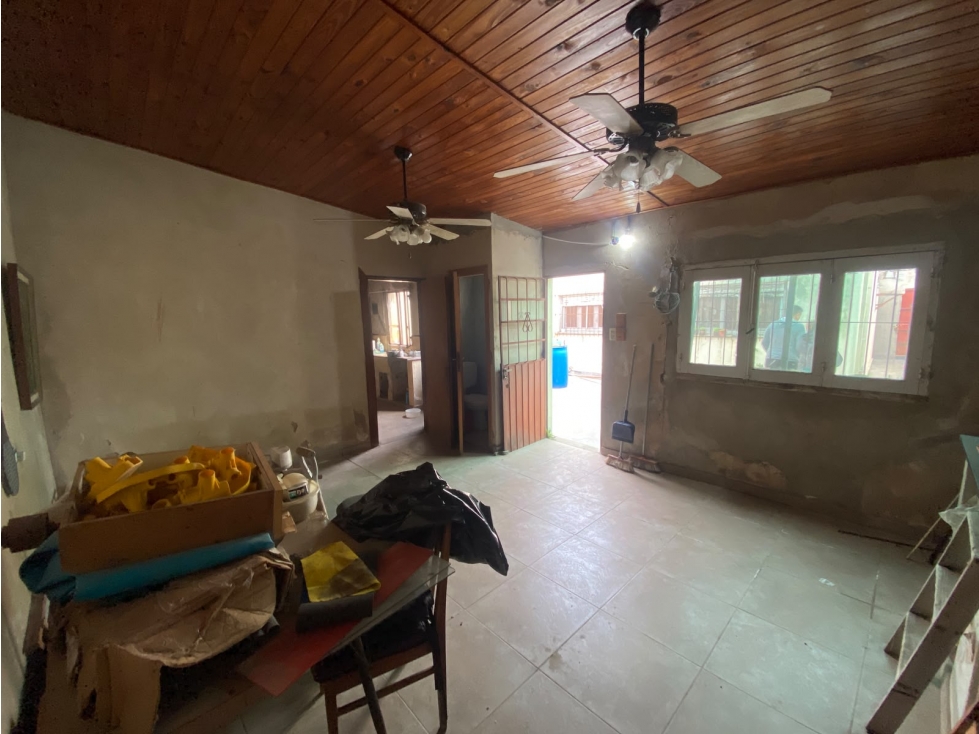 casa en venta en La Plata, apto banco - 5
