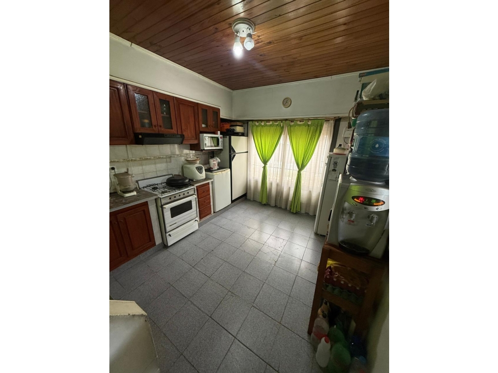CASA EN VENTA EN VILLA ELVIRA LA PLATA - 3
