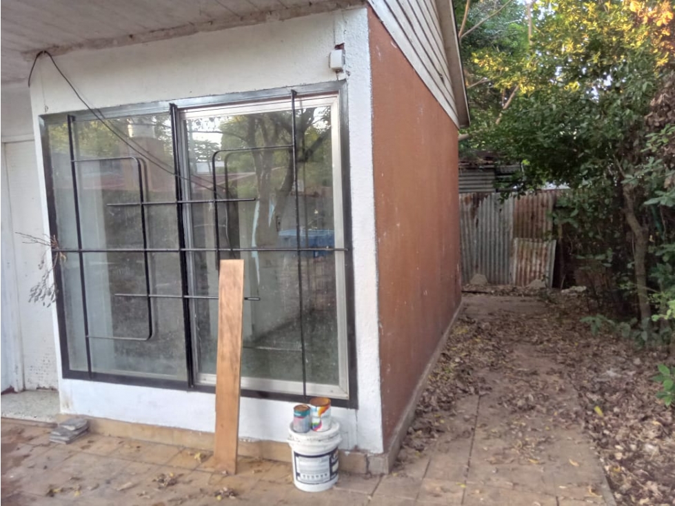 LOTE EN VENTA CITY BELL CON CONSTRUCCIÓN — foto 5
