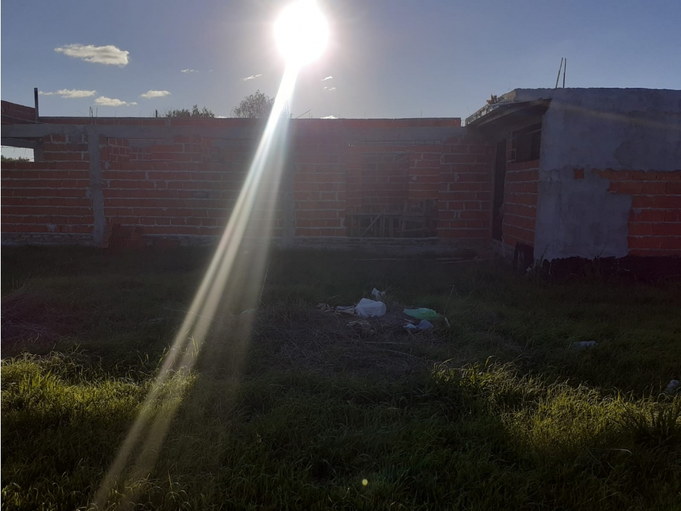 Lote en venta en Los hornos 153 y 76 - 4