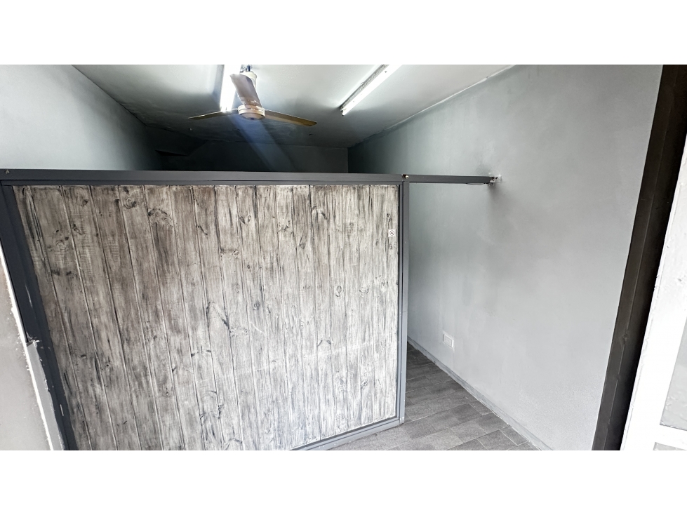 LOCAL COMERCIAL EN ALQUILER, LA PLATA - 6