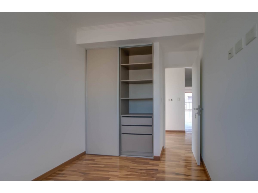 Departamento en Venta - 3 Dormitorios - La Plata — foto 4