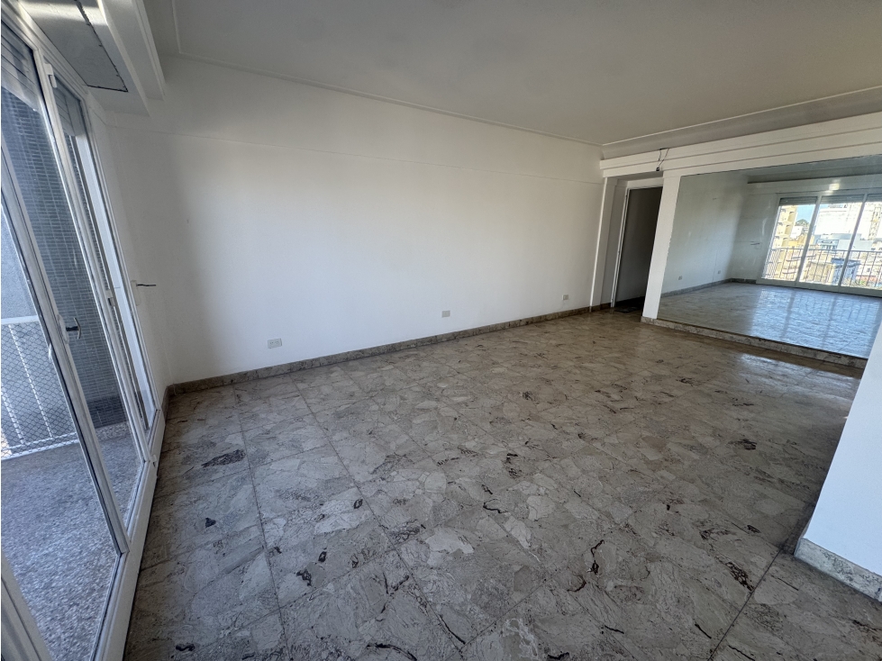 DEPARTAMENTO DE CATEGORIA EN VENTA, LA PLATA APTO BANCO — foto 6