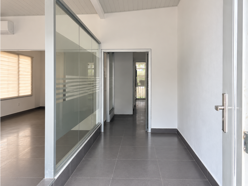 CASA EN ALQUILER EN VÍA PORRAS | PARA VIVIENDA U OFICINAS-MZ — foto 6