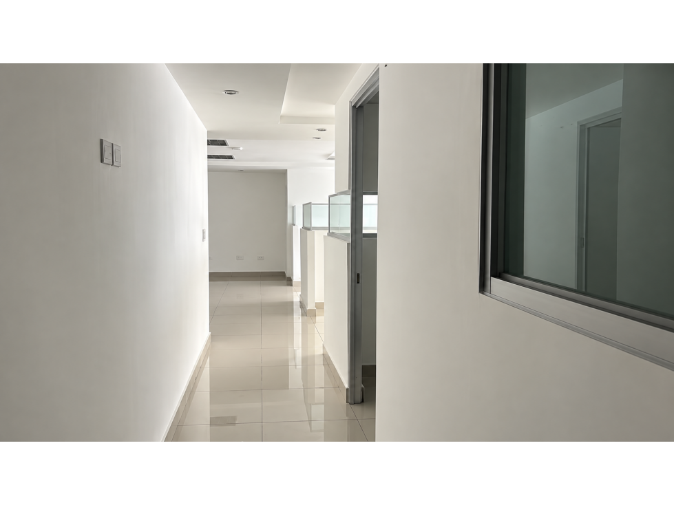 Oficina en Alquiler en Calle 50 | 120 m² | 5 Estacionamientos — foto 3