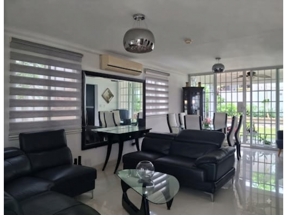 Vendo casa en P.H. Residencial Eco Gardens, Arraiján $250.000 (AB) - 2