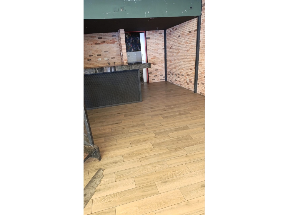 Locales en Alquiler en San Francisco | 64 a 162 m2 | $1,150 a $3,900 — foto 4