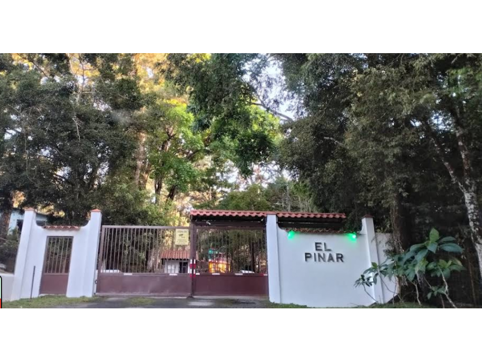 Se Vende Casa de Montaña en Cerro Azul sobre la Vía Principal (JJ)