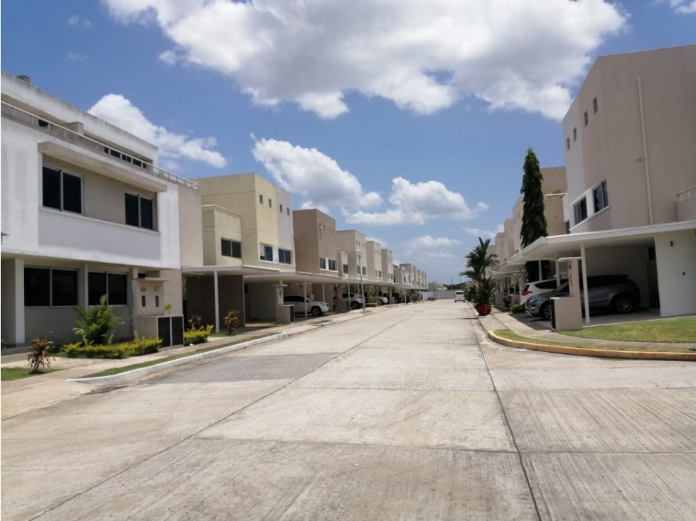 CASAS EN VENTA-COSTA SUR, AMPLIOS ESPACIOS, TERRAZAS Y AMENIDADES. MZ — foto 2