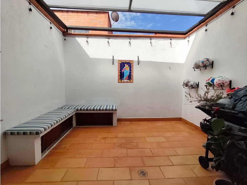 Casa en venta en Envigado | 3 habitaciones, unidad cerrada y piscina — foto 6