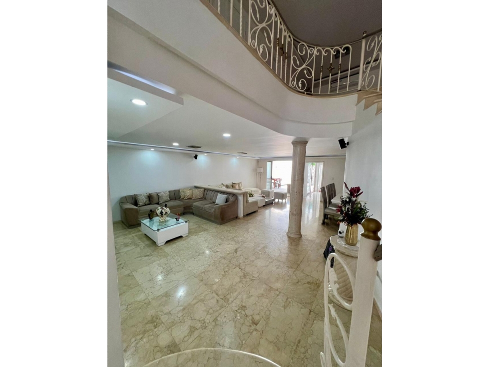 VENTA CASA CON PISCINA VILLASANTOS INDEPENDIENTE 398 MT 4 HABITACIONES — foto 2
