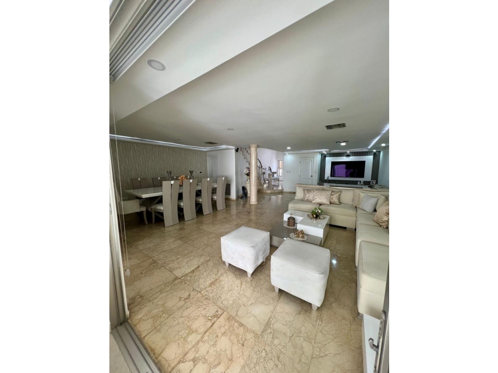 VENTA CASA CON PISCINA VILLASANTOS INDEPENDIENTE 398 MT 4 HABITACIONES — foto 3