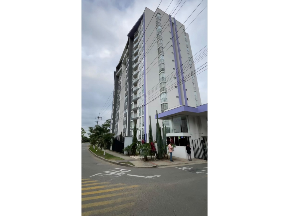 EN RENTA APARTAMENTO EN CERRITOS PEREIRA