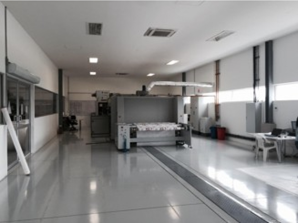 EN VENTA BODEGA INDUSTRIAL EN CERRITOS PEREIRA - 4