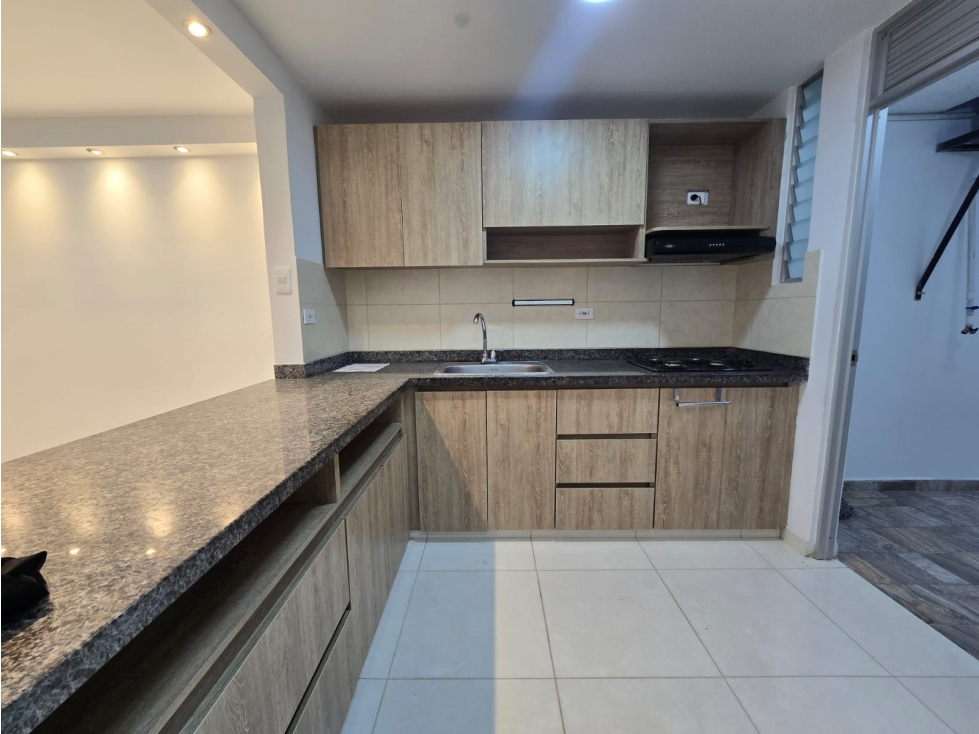 EN VENTA CASA EN CERRITOS PEREIRA - 2