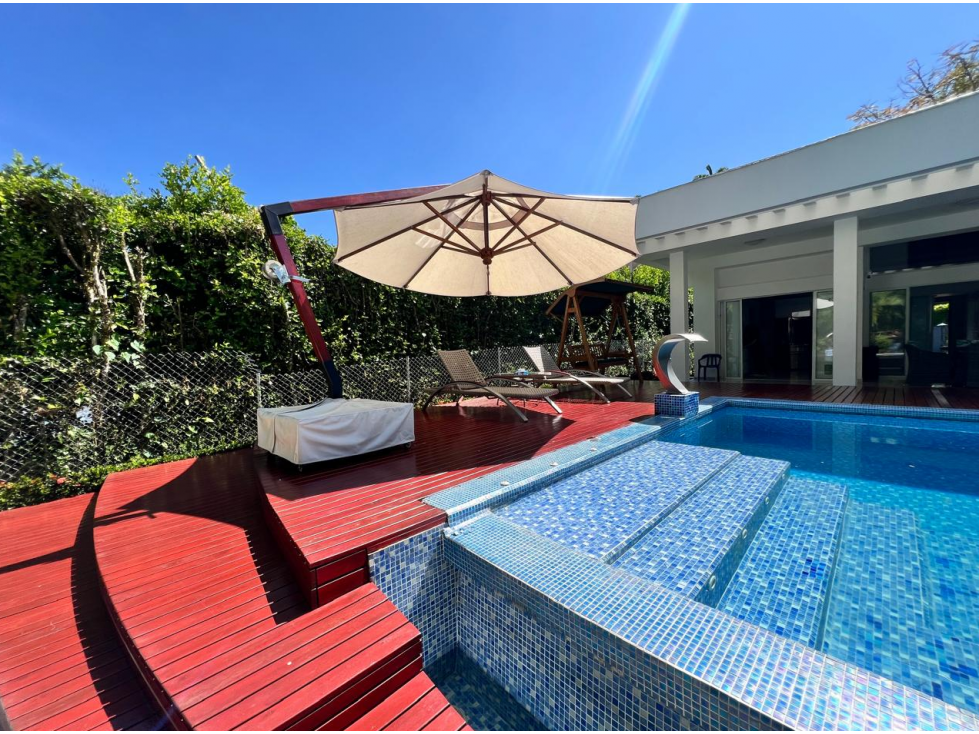 EN VENTA CASA CAMPESTRE EN CERRITOS PEREIRA