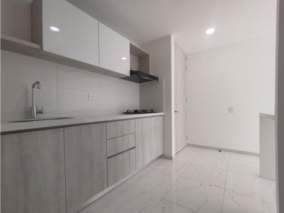 EN VENTA APARTAMENTO EN AVENIDA 30 DE AGOSTO PEREIRA — foto 2