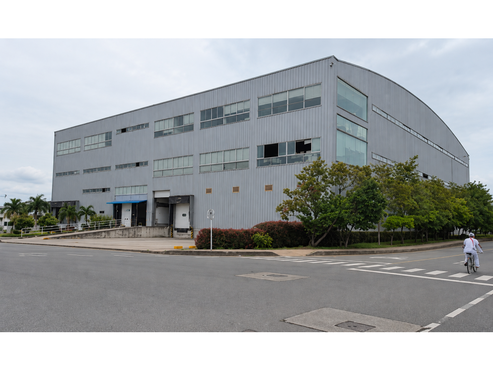 EN VENTA BODEGA INDUSTRIAL EN CERRITOS PEREIRA - 1
