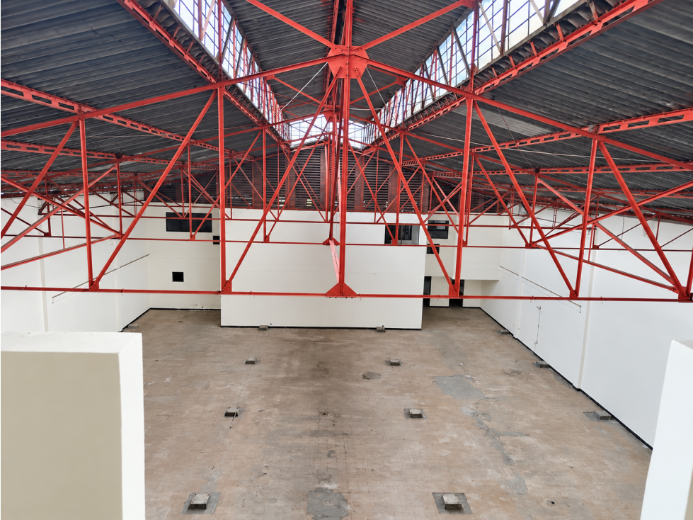 EN VENTA BODEGA INDUSTRIAL EN CALI - 4