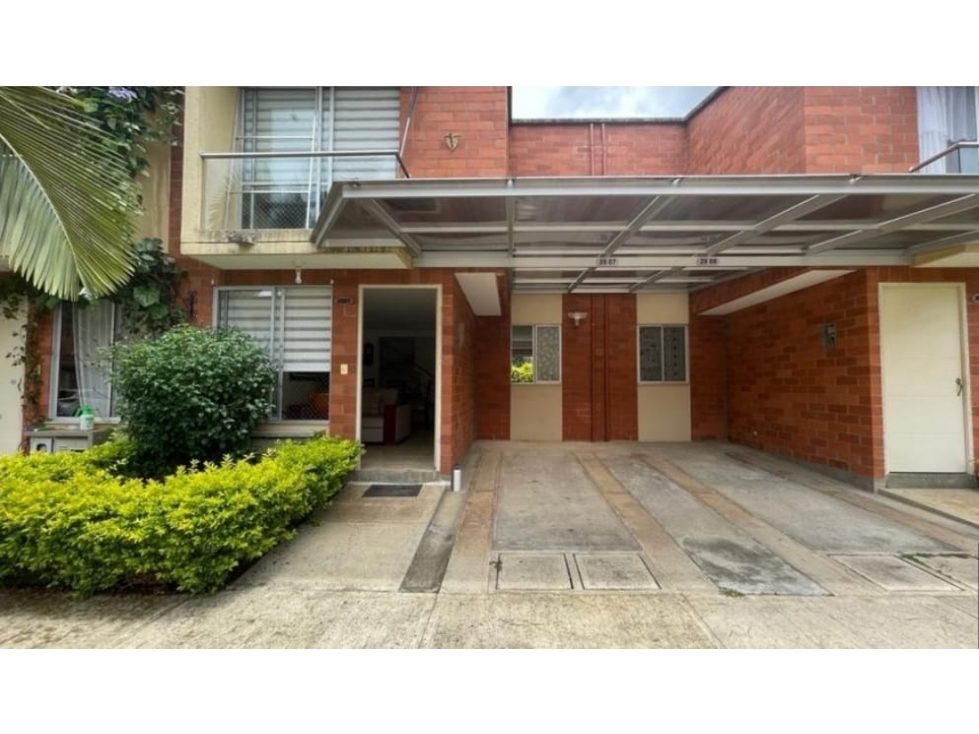 EN VENTA CASA EN CERRITOS PEREIRA