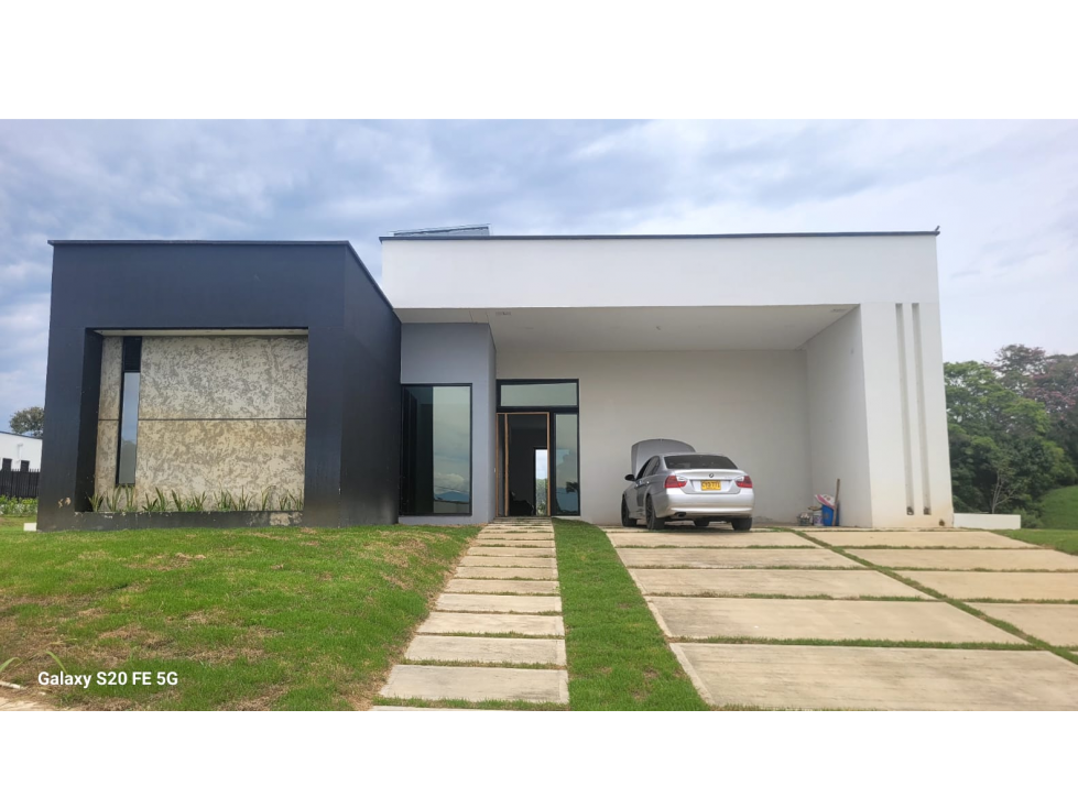 EN RENTA CASA CAMPESTRE EN CERRITOS PEREIRA — foto 2