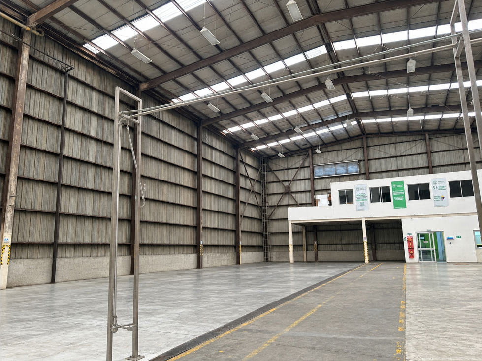 EN RENTA BODEGA INDUSTRIAL Y COMERCIAL VIA LA VIRGINIA RISARALDA - 3