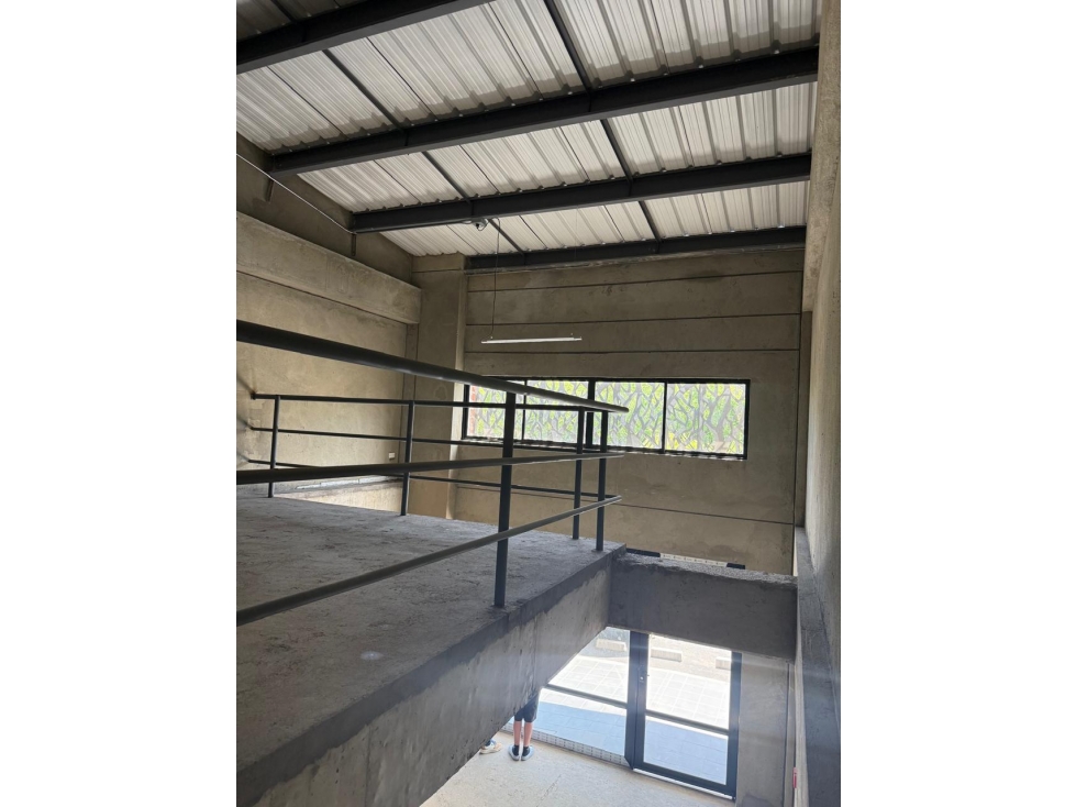 EN VENTA LOCAL EN CERRITOS PEREIRA — foto 5