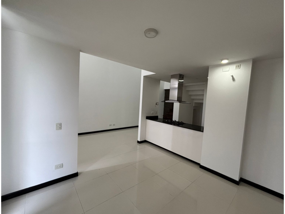 EN RENTA APARTAMENTO EN CERRITOS PEREIRA — foto 3
