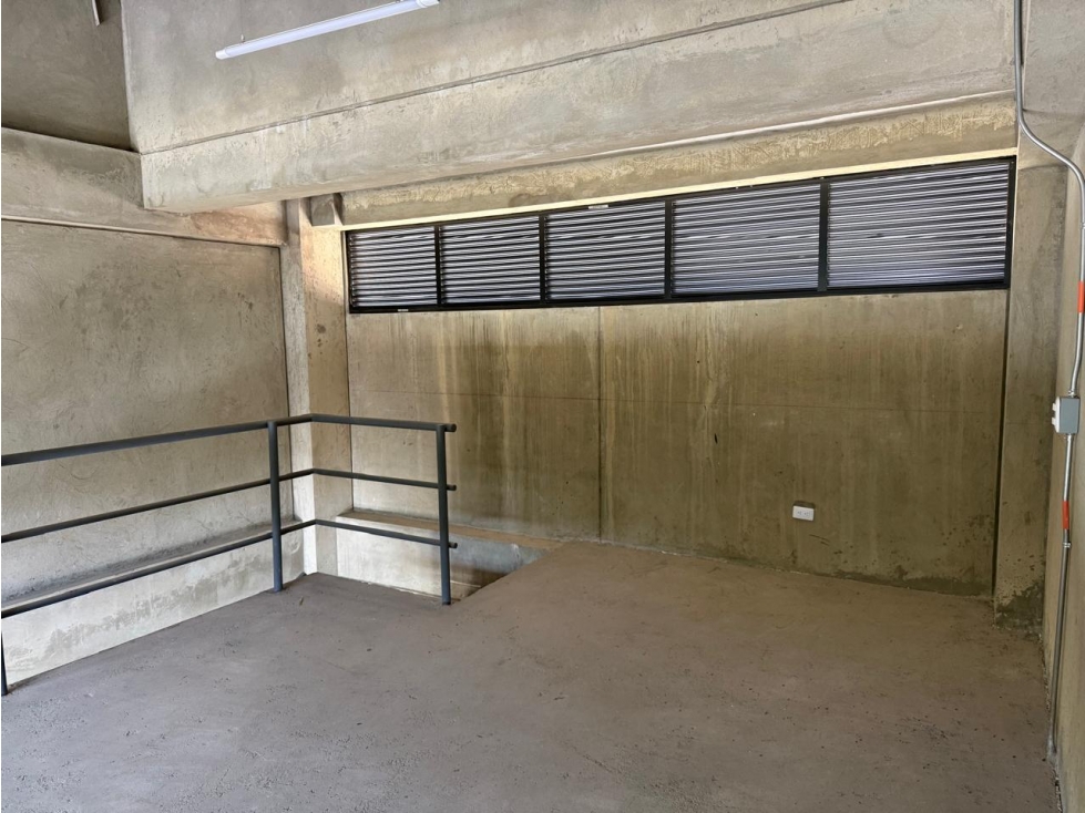 EN VENTA LOCAL EN CERRITOS PEREIRA — foto 6
