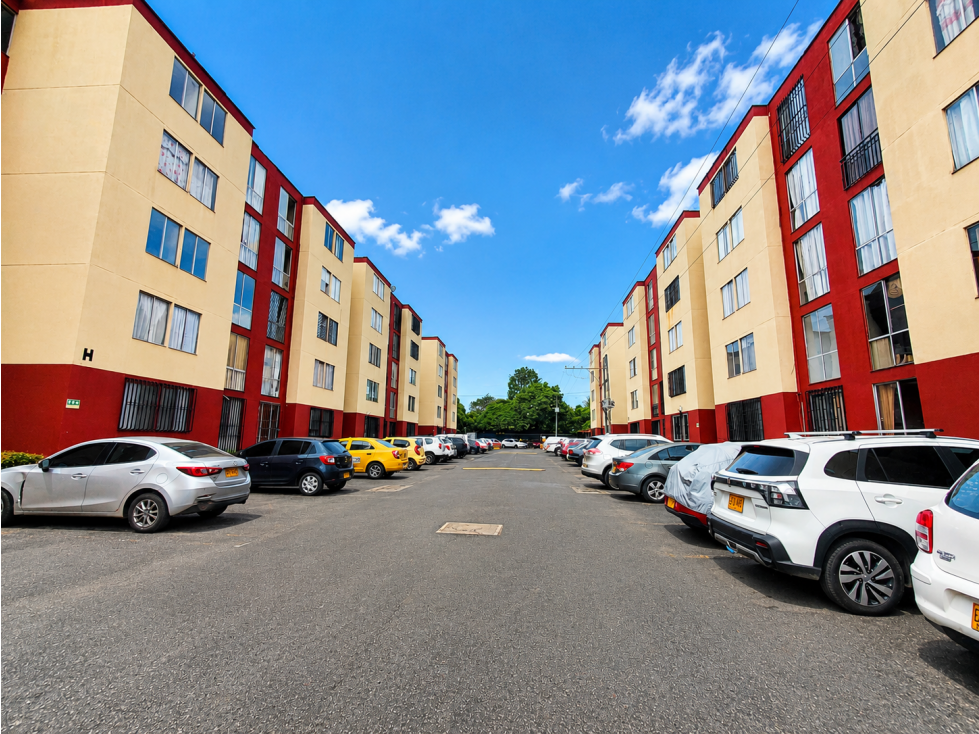 (LGG) VENTA APTO 4 PISO BRISAS DE LOS ÁLAMOS
