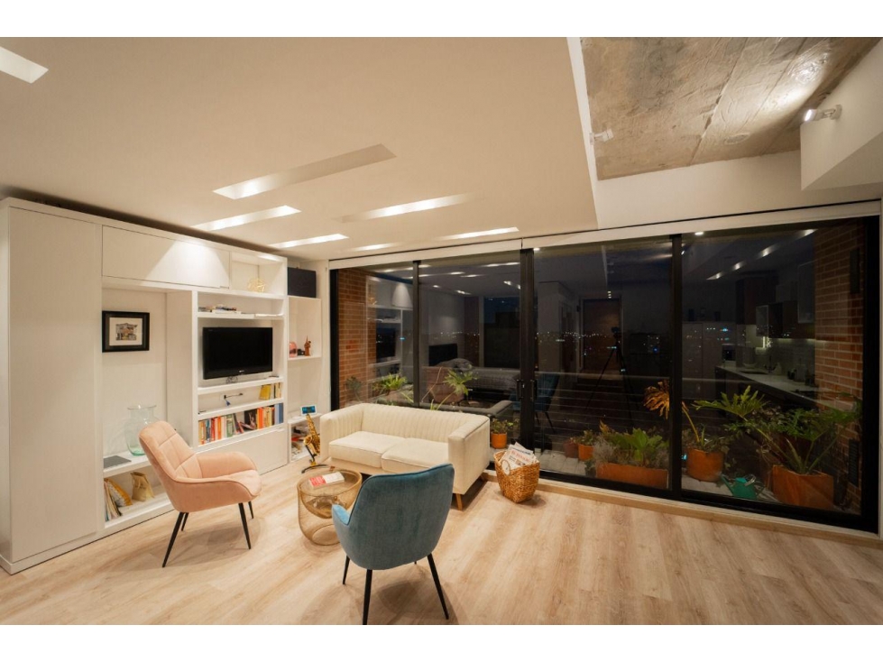 ¡VISTA PANORÃMICA, BALCÃN Y COWORKING EN LA CRA 7 CON CALLE 82! — foto 6