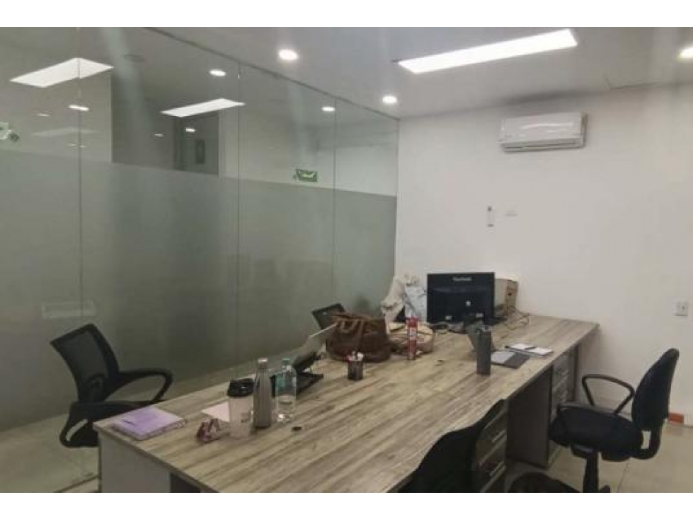 Oficina en venta en Chicó Norte III, Chapinero - 1