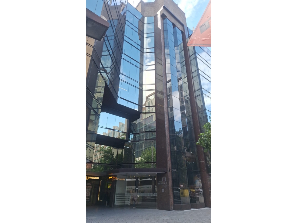 ¡170 M² EXTERIORES CON 3 GARAJES EN EL CORAZÃN FINANCIERO DE BOGOTÃ! - 1