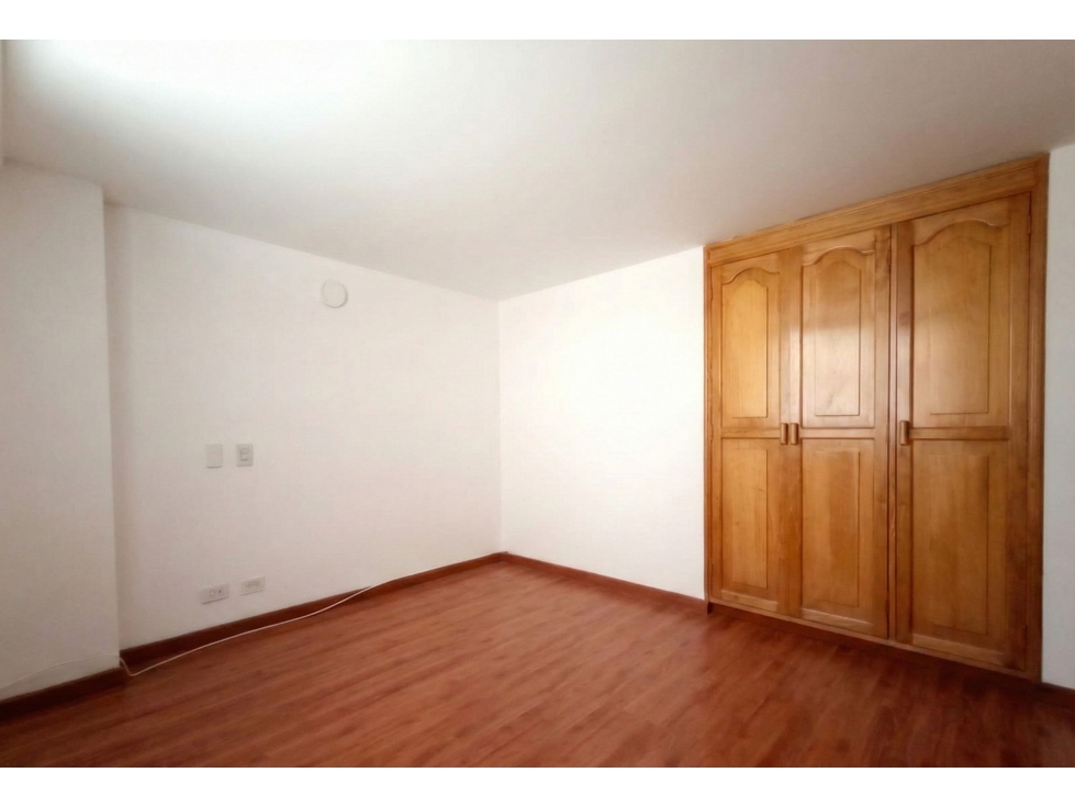 Apartamento en venta en La Carolina, Usaquén — foto 2