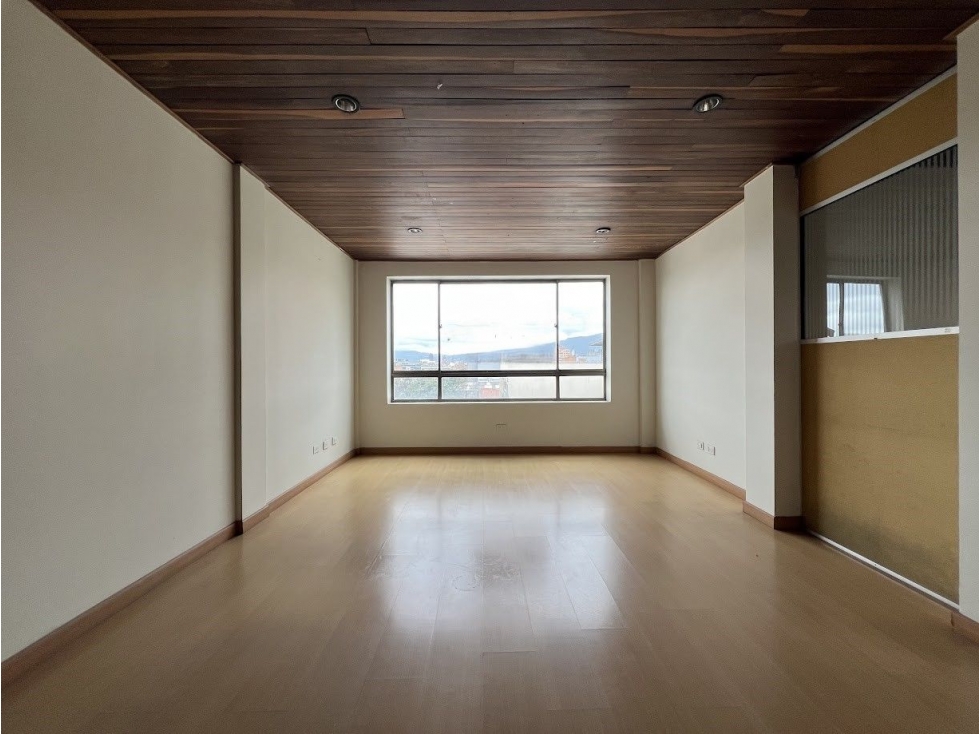 Oficina en venta en San Felipe, Barrios Unidos — foto 2