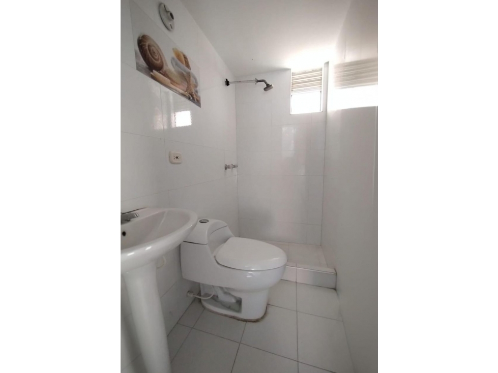 Apartamento en venta en Alcaparro, Madrid — foto 2