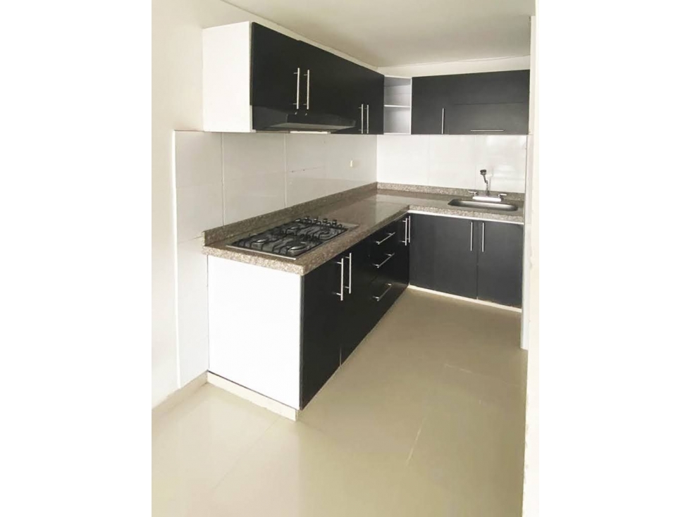 Apartamento en venta en San Simón Parte Baja, Ibagué — foto 2