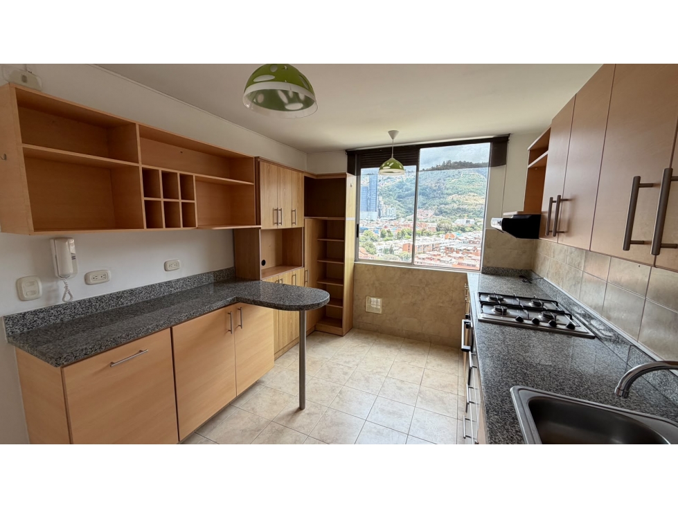 ¡DÃPLEX PISO 16 CON BALCÃN, JACUZZI Y VISTA PANORÃMICA AL ORIENTE! — foto 5