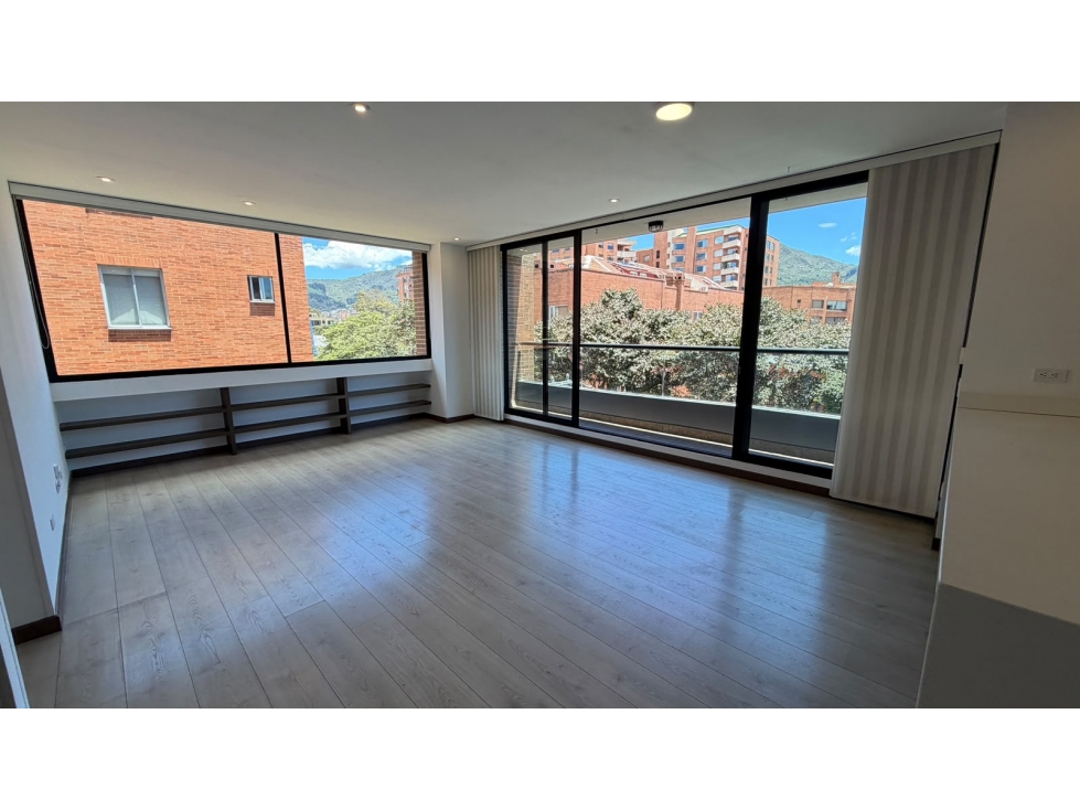 ¡101 MÂ² EXTERIORES CON BALCÃN, 2 GARAJES EN LA CALLE 106! — foto 5
