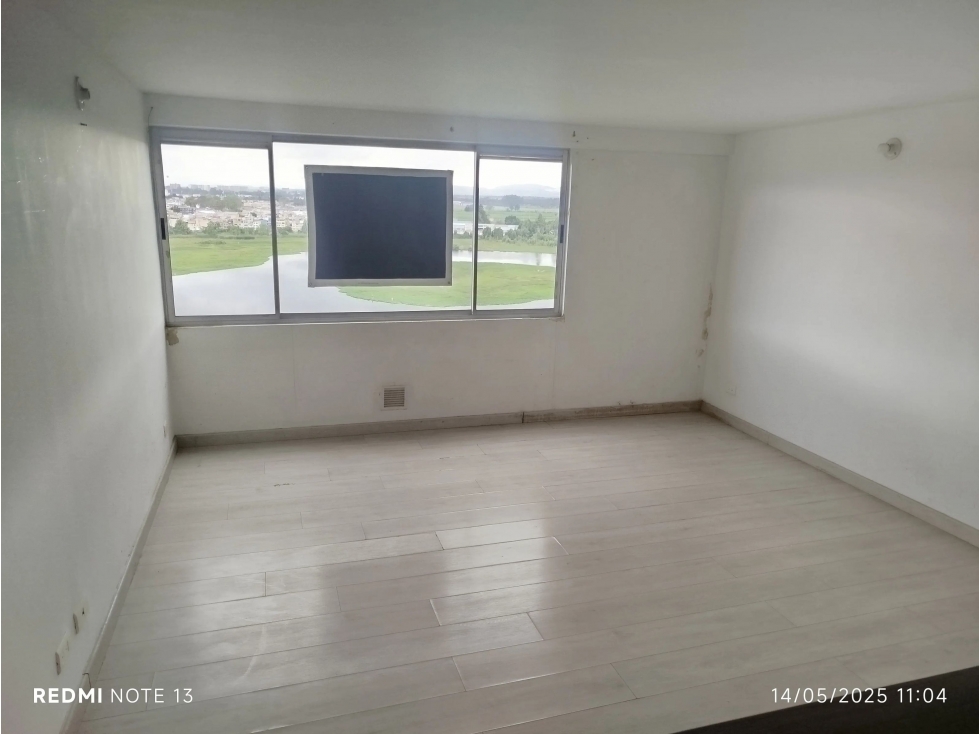 Apartamento en venta en El Dorado, Engativá — foto 3